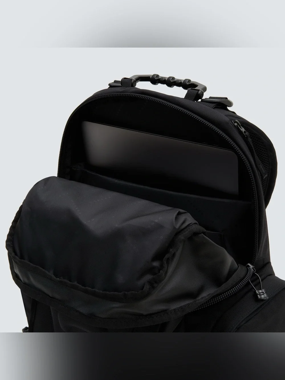 Oakley Icon 2.0 Black Men's Everyday Backpack with Front Utility Pocket